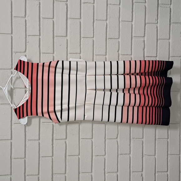 Sandra Darren Striped Pleated  Business/Casual Dress. Size 10 NWT - Picture 9 of 11